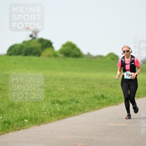 10.05.2026 - 8. Wedeler Halbmarathon Dr. Thomas Lammeyer http://msf.ph/oto/9709540 10.05.2026 12:03:26 Laufen 734 meine-sportfotos.de
