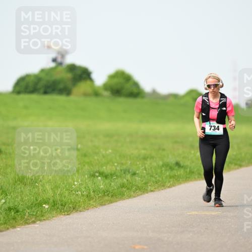 10.05.2026 - 8. Wedeler Halbmarathon Dr. Thomas Lammeyer http://msf.ph/oto/9709556 10.05.2026 12:03:27 Laufen 734 meine-sportfotos.de