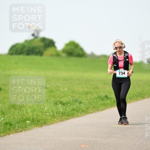10.05.2026 - 8. Wedeler Halbmarathon Dr. Thomas Lammeyer http://msf.ph/oto/9709565 10.05.2026 12:03:27 Laufen 734 meine-sportfotos.de
