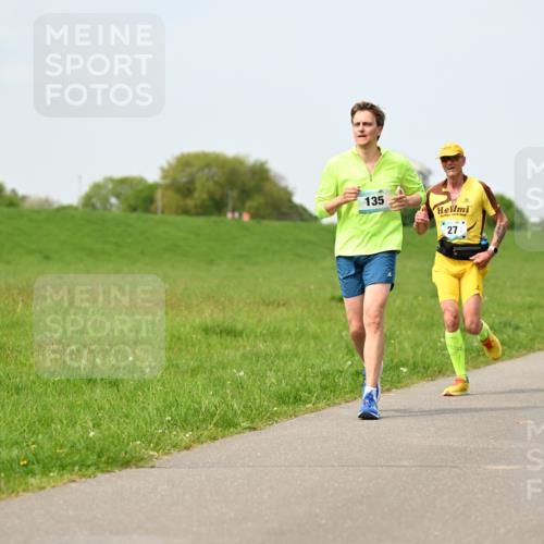 10.05.2026 - 8. Wedeler Halbmarathon Dr. Thomas Lammeyer http://msf.ph/oto/9709709 10.05.2026 12:03:43 Laufen 135 meine-sportfotos.de