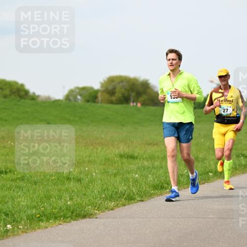 10.05.2026 - 8. Wedeler Halbmarathon Dr. Thomas Lammeyer http://msf.ph/oto/9709716 10.05.2026 12:03:43 Laufen  meine-sportfotos.de