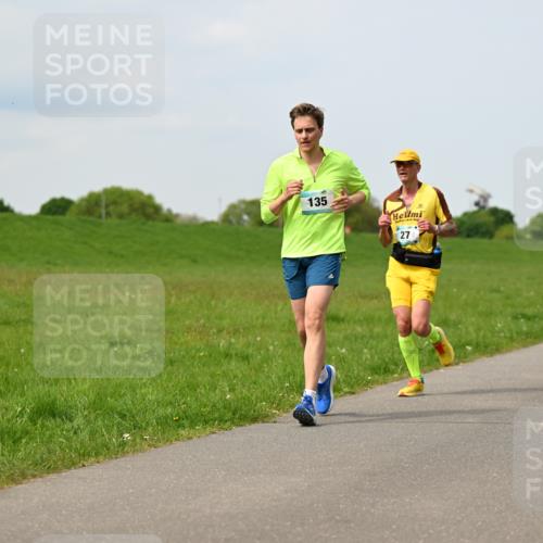 10.05.2026 - 8. Wedeler Halbmarathon Dr. Thomas Lammeyer http://msf.ph/oto/9709741 10.05.2026 12:03:44 Laufen 135 meine-sportfotos.de