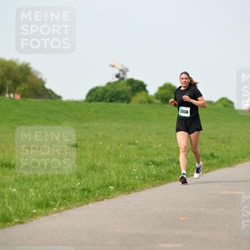 10.05.2026 - 8. Wedeler Halbmarathon Dr. Thomas Lammeyer http://msf.ph/oto/9709765 10.05.2026 12:03:46 Laufen 2008, 634 meine-sportfotos.de