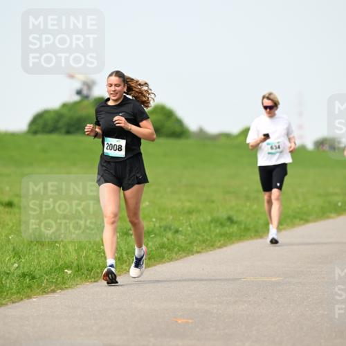 10.05.2026 - 8. Wedeler Halbmarathon Dr. Thomas Lammeyer http://msf.ph/oto/9709798 10.05.2026 12:03:48 Laufen 2008 meine-sportfotos.de