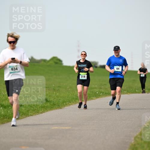 10.05.2026 - 8. Wedeler Halbmarathon Dr. Thomas Lammeyer http://msf.ph/oto/9709833 10.05.2026 12:03:51 Laufen 634, 318 meine-sportfotos.de