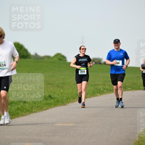 10.05.2026 - 8. Wedeler Halbmarathon Dr. Thomas Lammeyer http://msf.ph/oto/9709846 10.05.2026 12:03:52 Laufen 634, 318 meine-sportfotos.de