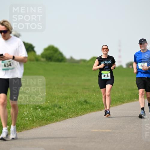 10.05.2026 - 8. Wedeler Halbmarathon Dr. Thomas Lammeyer http://msf.ph/oto/9709871 10.05.2026 12:03:53 Laufen 634, 318 meine-sportfotos.de