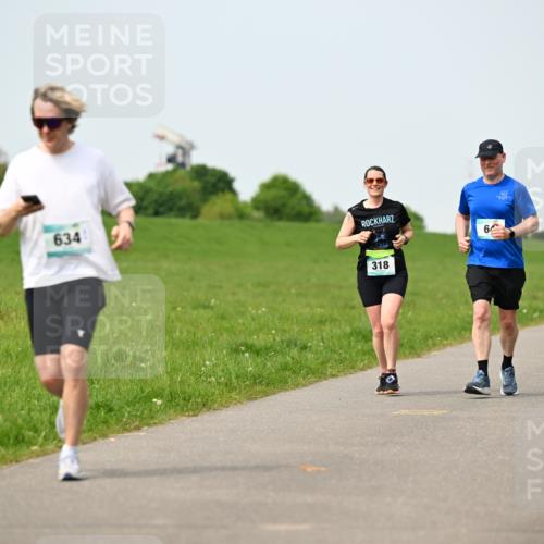10.05.2026 - 8. Wedeler Halbmarathon Dr. Thomas Lammeyer http://msf.ph/oto/9709892 10.05.2026 12:03:54 Laufen 634, 318 meine-sportfotos.de