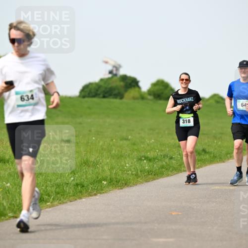 10.05.2026 - 8. Wedeler Halbmarathon Dr. Thomas Lammeyer http://msf.ph/oto/9709904 10.05.2026 12:03:55 Laufen 634, 318 meine-sportfotos.de