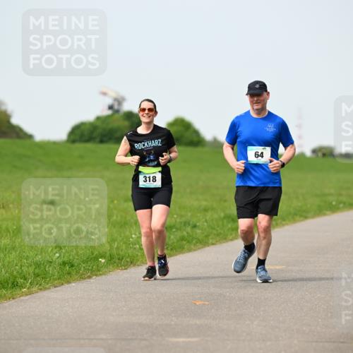 10.05.2026 - 8. Wedeler Halbmarathon Dr. Thomas Lammeyer http://msf.ph/oto/9709916 10.05.2026 12:03:56 Laufen 318 meine-sportfotos.de