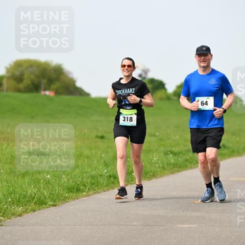 10.05.2026 - 8. Wedeler Halbmarathon Dr. Thomas Lammeyer http://msf.ph/oto/9709934 10.05.2026 12:03:57 Laufen 318 meine-sportfotos.de