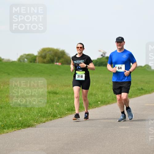 10.05.2026 - 8. Wedeler Halbmarathon Dr. Thomas Lammeyer http://msf.ph/oto/9709947 10.05.2026 12:03:58 Laufen 318 meine-sportfotos.de