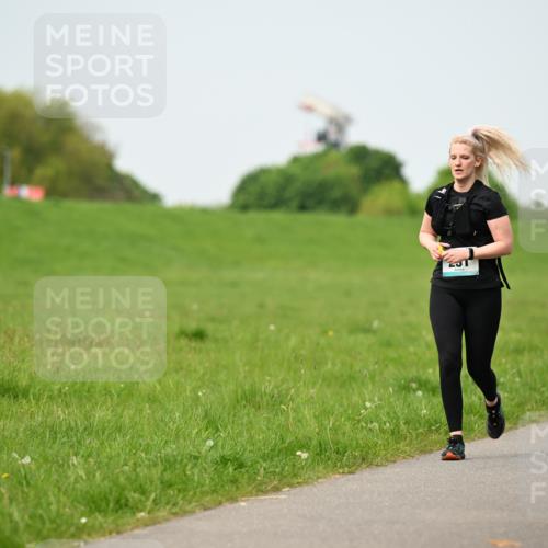 10.05.2026 - 8. Wedeler Halbmarathon Dr. Thomas Lammeyer http://msf.ph/oto/9709995 10.05.2026 12:04:07 Laufen  meine-sportfotos.de