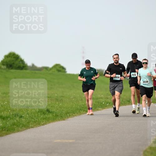 10.05.2026 - 8. Wedeler Halbmarathon Dr. Thomas Lammeyer http://msf.ph/oto/9710169 10.05.2026 12:04:31 Laufen 415, 2028, 2030 meine-sportfotos.de