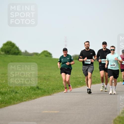 10.05.2026 - 8. Wedeler Halbmarathon Dr. Thomas Lammeyer http://msf.ph/oto/9710176 10.05.2026 12:04:32 Laufen 2028, 415, 2030, 260 meine-sportfotos.de