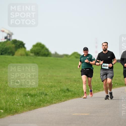 10.05.2026 - 8. Wedeler Halbmarathon Dr. Thomas Lammeyer http://msf.ph/oto/9710201 10.05.2026 12:04:33 Laufen 2028, 2030, 260 meine-sportfotos.de