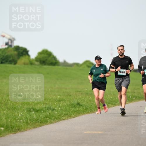 10.05.2026 - 8. Wedeler Halbmarathon Dr. Thomas Lammeyer http://msf.ph/oto/9710203 10.05.2026 12:04:33 Laufen 2028, 2030, 260 meine-sportfotos.de