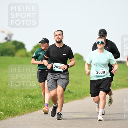 10.05.2026 - 8. Wedeler Halbmarathon Dr. Thomas Lammeyer http://msf.ph/oto/9710283 10.05.2026 12:04:37 Laufen 2020, 2030 meine-sportfotos.de