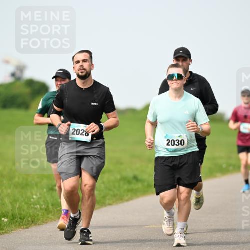 10.05.2026 - 8. Wedeler Halbmarathon Dr. Thomas Lammeyer http://msf.ph/oto/9710292 10.05.2026 12:04:38 Laufen 2028, 2030 meine-sportfotos.de
