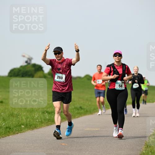 10.05.2026 - 8. Wedeler Halbmarathon Dr. Thomas Lammeyer http://msf.ph/oto/9710387 10.05.2026 12:04:45 Laufen 260 meine-sportfotos.de