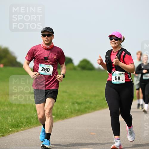10.05.2026 - 8. Wedeler Halbmarathon Dr. Thomas Lammeyer http://msf.ph/oto/9710411 10.05.2026 12:04:47 Laufen 195, 260 meine-sportfotos.de
