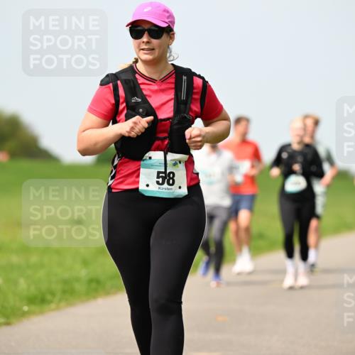 10.05.2026 - 8. Wedeler Halbmarathon Dr. Thomas Lammeyer http://msf.ph/oto/9710446 10.05.2026 12:04:48 Laufen  meine-sportfotos.de