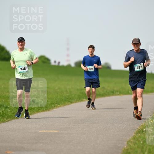 10.05.2026 - 8. Wedeler Halbmarathon Dr. Thomas Lammeyer http://msf.ph/oto/9710726 10.05.2026 12:05:11 Laufen 338, 690, 497 meine-sportfotos.de