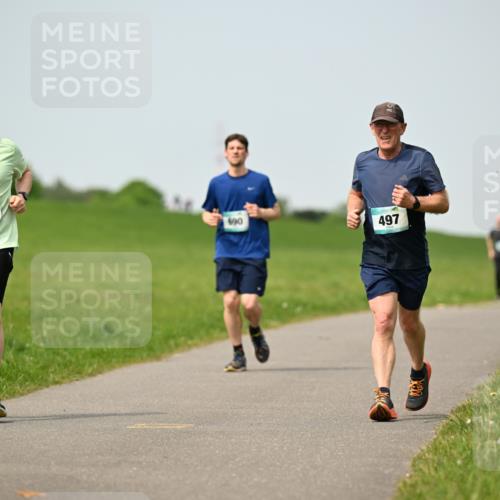 10.05.2026 - 8. Wedeler Halbmarathon Dr. Thomas Lammeyer http://msf.ph/oto/9710757 10.05.2026 12:05:13 Laufen 338, 690, 497 meine-sportfotos.de