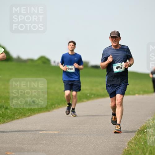 10.05.2026 - 8. Wedeler Halbmarathon Dr. Thomas Lammeyer http://msf.ph/oto/9710765 10.05.2026 12:05:13 Laufen 338, 690, 497 meine-sportfotos.de