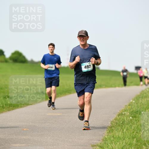 10.05.2026 - 8. Wedeler Halbmarathon Dr. Thomas Lammeyer http://msf.ph/oto/9710807 10.05.2026 12:05:15 Laufen 497 meine-sportfotos.de