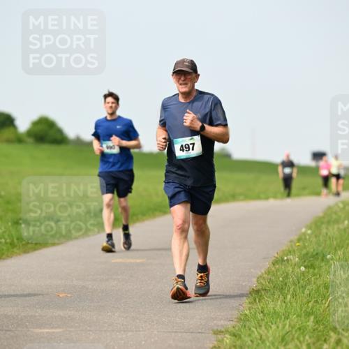 10.05.2026 - 8. Wedeler Halbmarathon Dr. Thomas Lammeyer http://msf.ph/oto/9710810 10.05.2026 12:05:15 Laufen 497 meine-sportfotos.de