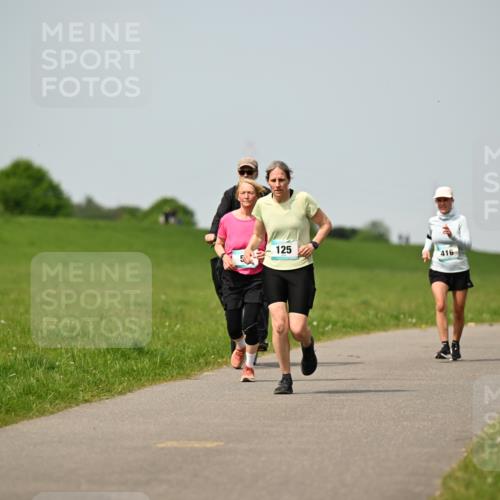10.05.2026 - 8. Wedeler Halbmarathon Dr. Thomas Lammeyer http://msf.ph/oto/9711024 10.05.2026 12:05:36 Laufen 125, 416 meine-sportfotos.de