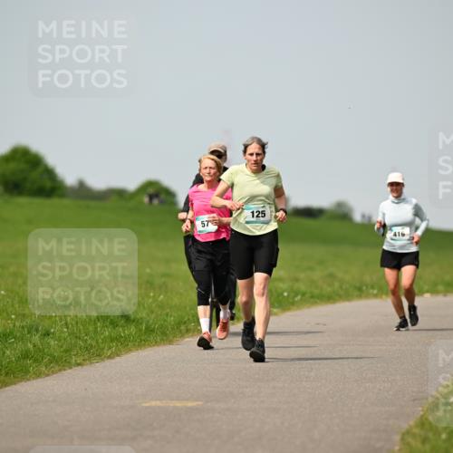 10.05.2026 - 8. Wedeler Halbmarathon Dr. Thomas Lammeyer http://msf.ph/oto/9711027 10.05.2026 12:05:36 Laufen 125, 416 meine-sportfotos.de
