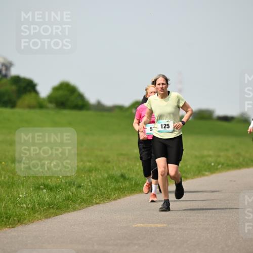 10.05.2026 - 8. Wedeler Halbmarathon Dr. Thomas Lammeyer http://msf.ph/oto/9711056 10.05.2026 12:05:38 Laufen 125, 416 meine-sportfotos.de