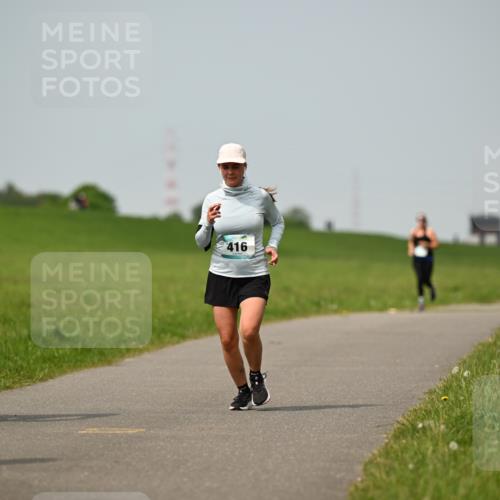 10.05.2026 - 8. Wedeler Halbmarathon Dr. Thomas Lammeyer http://msf.ph/oto/9711100 10.05.2026 12:05:42 Laufen 416 meine-sportfotos.de