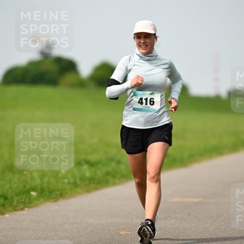 10.05.2026 - 8. Wedeler Halbmarathon Dr. Thomas Lammeyer http://msf.ph/oto/9711174 10.05.2026 12:05:45 Laufen 416 meine-sportfotos.de