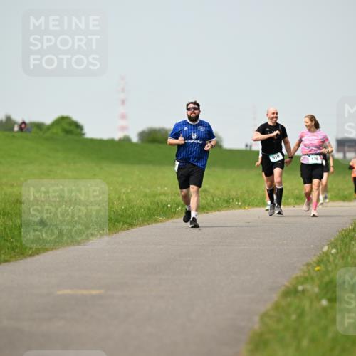 10.05.2026 - 8. Wedeler Halbmarathon Dr. Thomas Lammeyer http://msf.ph/oto/9711219 10.05.2026 12:06:07 Laufen 510, 176 meine-sportfotos.de