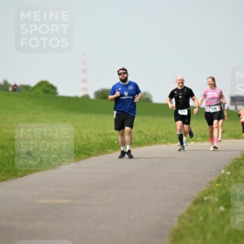 10.05.2026 - 8. Wedeler Halbmarathon Dr. Thomas Lammeyer http://msf.ph/oto/9711241 10.05.2026 12:06:08 Laufen 510, 176 meine-sportfotos.de