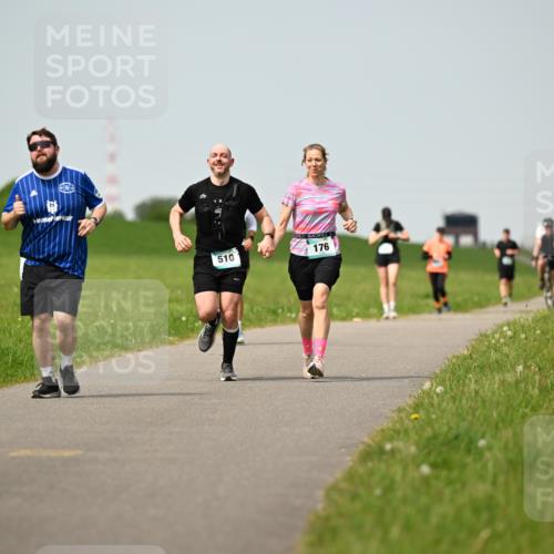 10.05.2026 - 8. Wedeler Halbmarathon Dr. Thomas Lammeyer http://msf.ph/oto/9711277 10.05.2026 12:06:12 Laufen 510, 176 meine-sportfotos.de