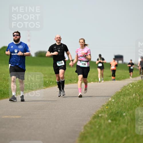 10.05.2026 - 8. Wedeler Halbmarathon Dr. Thomas Lammeyer http://msf.ph/oto/9711280 10.05.2026 12:06:12 Laufen 510, 176 meine-sportfotos.de