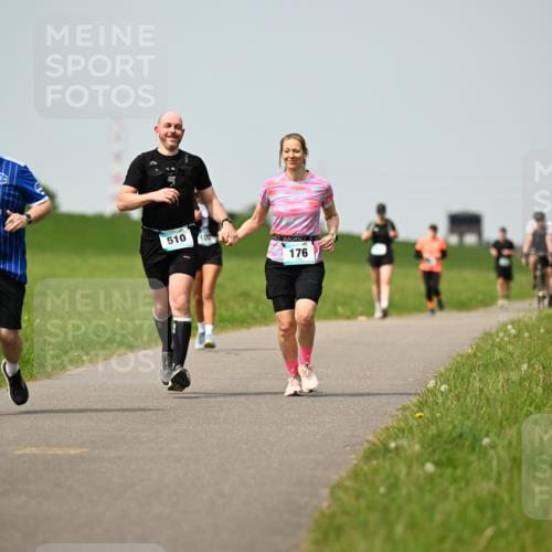 10.05.2026 - 8. Wedeler Halbmarathon Dr. Thomas Lammeyer http://msf.ph/oto/9711302 10.05.2026 12:06:13 Laufen 510, 176 meine-sportfotos.de