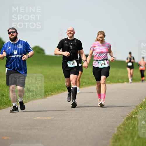 10.05.2026 - 8. Wedeler Halbmarathon Dr. Thomas Lammeyer http://msf.ph/oto/9711321 10.05.2026 12:06:14 Laufen 510, 176 meine-sportfotos.de