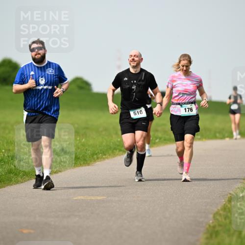 10.05.2026 - 8. Wedeler Halbmarathon Dr. Thomas Lammeyer http://msf.ph/oto/9711323 10.05.2026 12:06:14 Laufen 510, 176 meine-sportfotos.de