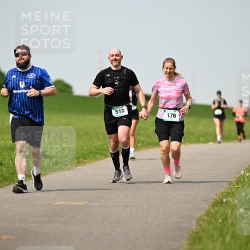 10.05.2026 - 8. Wedeler Halbmarathon Dr. Thomas Lammeyer http://msf.ph/oto/9711326 10.05.2026 12:06:14 Laufen 510, 176 meine-sportfotos.de