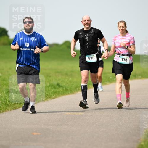 10.05.2026 - 8. Wedeler Halbmarathon Dr. Thomas Lammeyer http://msf.ph/oto/9711332 10.05.2026 12:06:15 Laufen 510, 176 meine-sportfotos.de