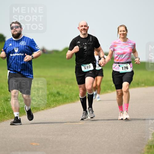 10.05.2026 - 8. Wedeler Halbmarathon Dr. Thomas Lammeyer http://msf.ph/oto/9711338 10.05.2026 12:06:16 Laufen 510, 176 meine-sportfotos.de