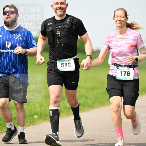 10.05.2026 - 8. Wedeler Halbmarathon Dr. Thomas Lammeyer http://msf.ph/oto/9711394 10.05.2026 12:06:18 Laufen 510, 176 meine-sportfotos.de
