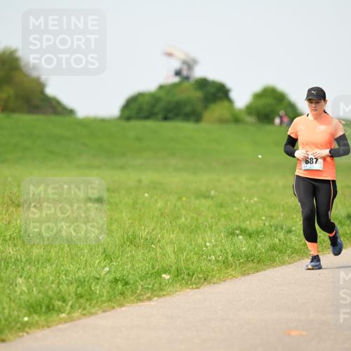 10.05.2026 - 8. Wedeler Halbmarathon Dr. Thomas Lammeyer http://msf.ph/oto/9711475 10.05.2026 12:06:34 Laufen 687 meine-sportfotos.de