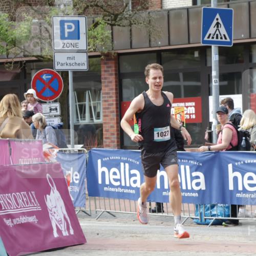 10.05.2026 - 8. Wedeler Halbmarathon Yannick Fuchs http://msf.ph/oto/9711648 10.05.2026 11:24:07 Ziel 991, 1027 meine-sportfotos.de