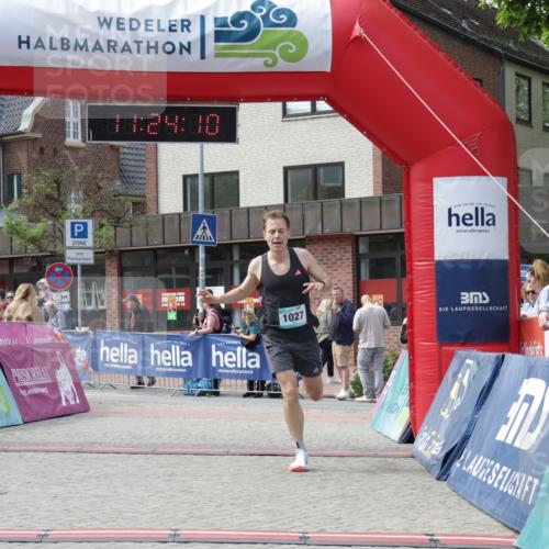 10.05.2026 - 8. Wedeler Halbmarathon Yannick Fuchs http://msf.ph/oto/9711666 10.05.2026 11:24:09 Ziel 991, 1027 meine-sportfotos.de